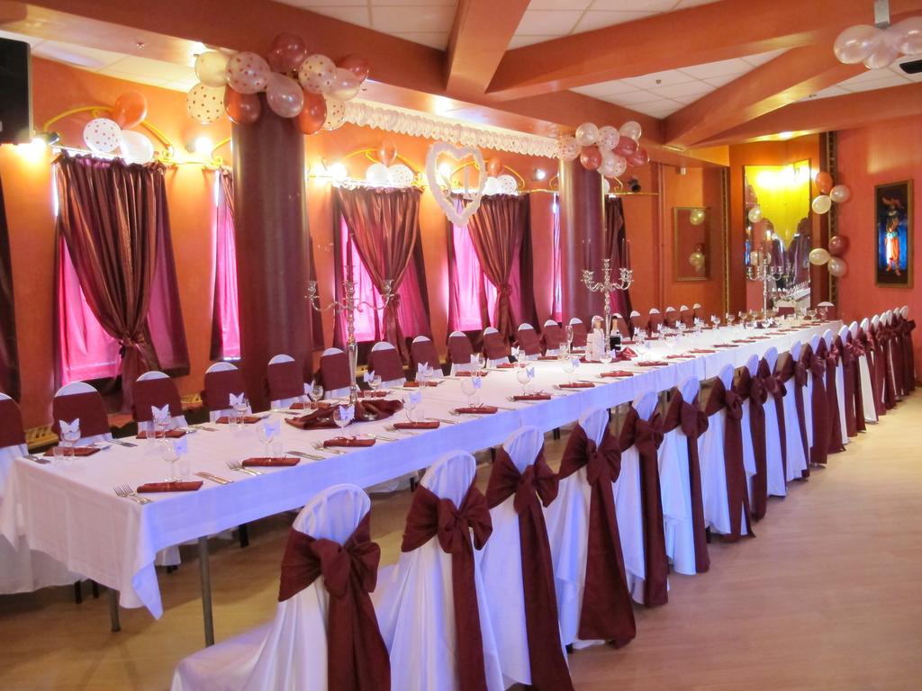 Vaivorykste Otel Šiauliai Dış mekan fotoğraf