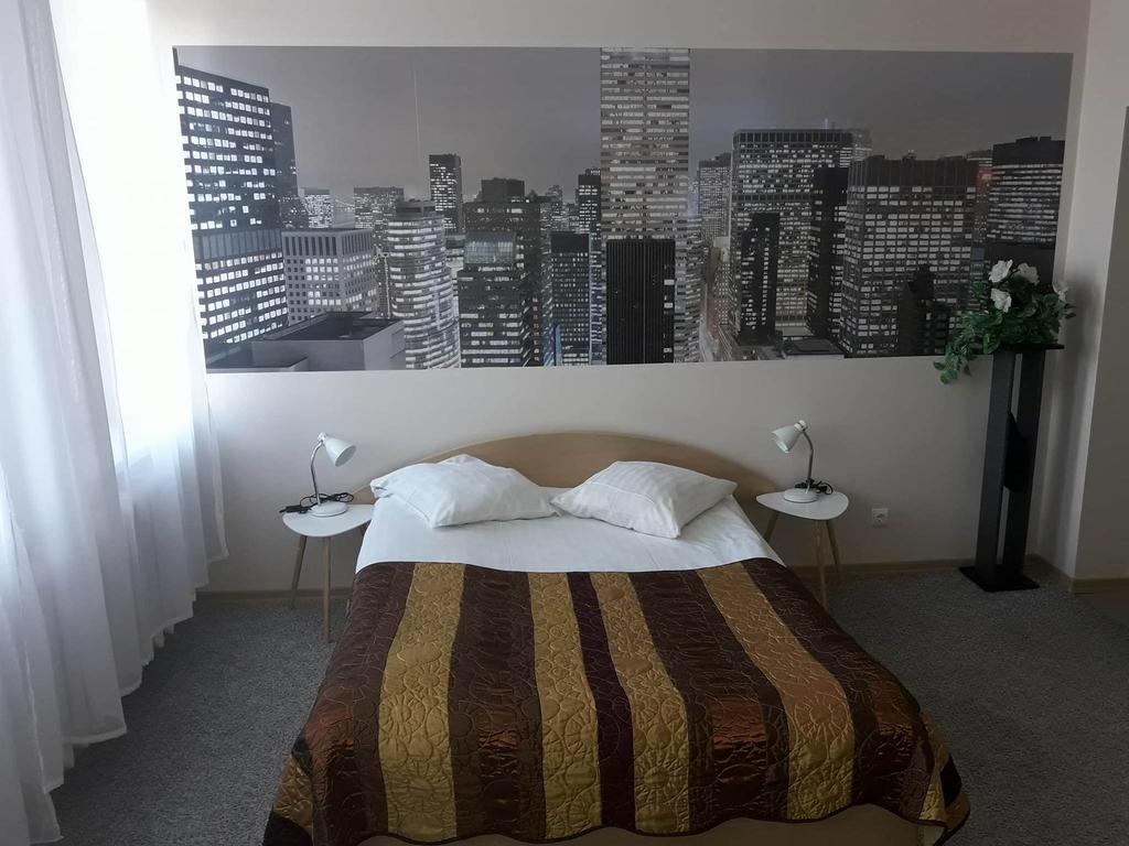 Vaivorykste Otel Šiauliai Dış mekan fotoğraf