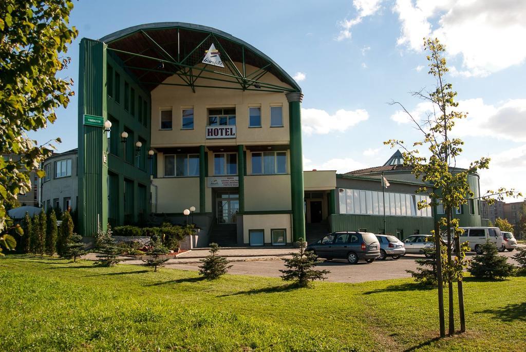 Vaivorykste Otel Šiauliai Dış mekan fotoğraf
