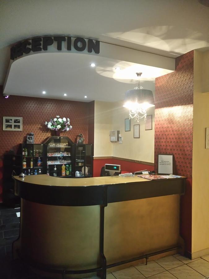 Vaivorykste Otel Šiauliai Dış mekan fotoğraf