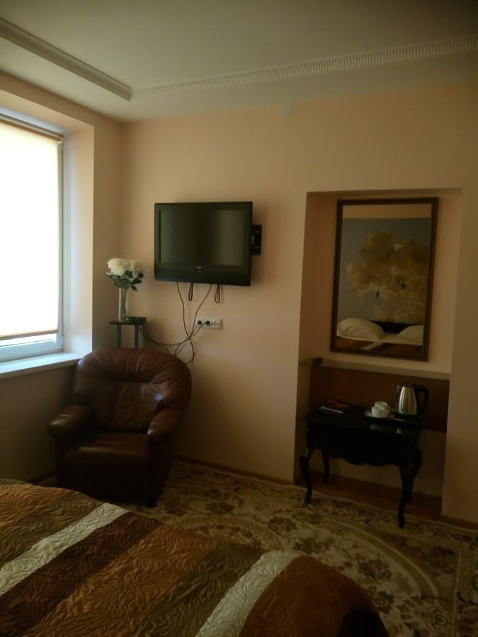 Vaivorykste Otel Šiauliai Dış mekan fotoğraf