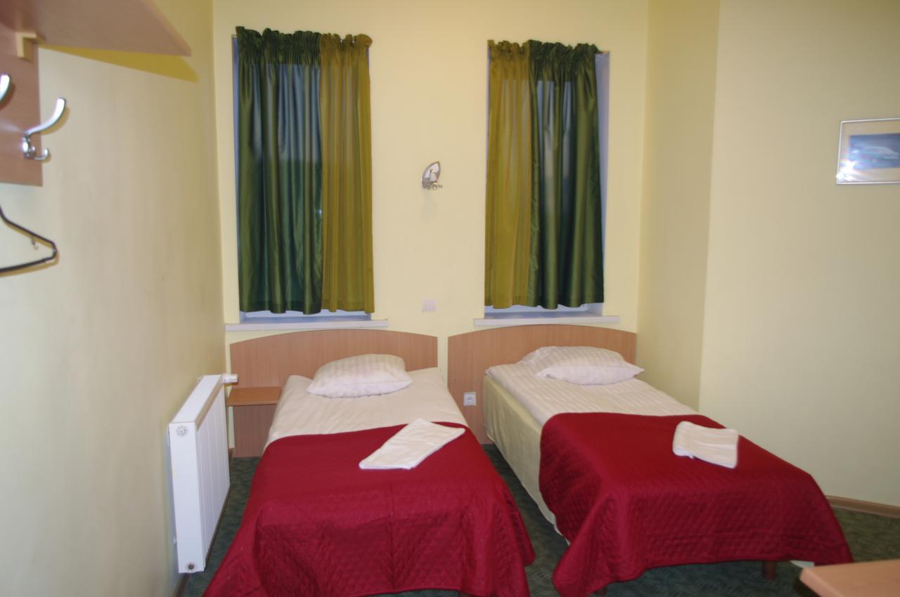 Vaivorykste Otel Šiauliai Dış mekan fotoğraf