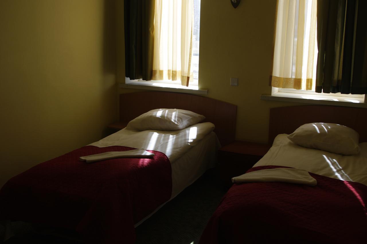 Vaivorykste Otel Šiauliai Dış mekan fotoğraf