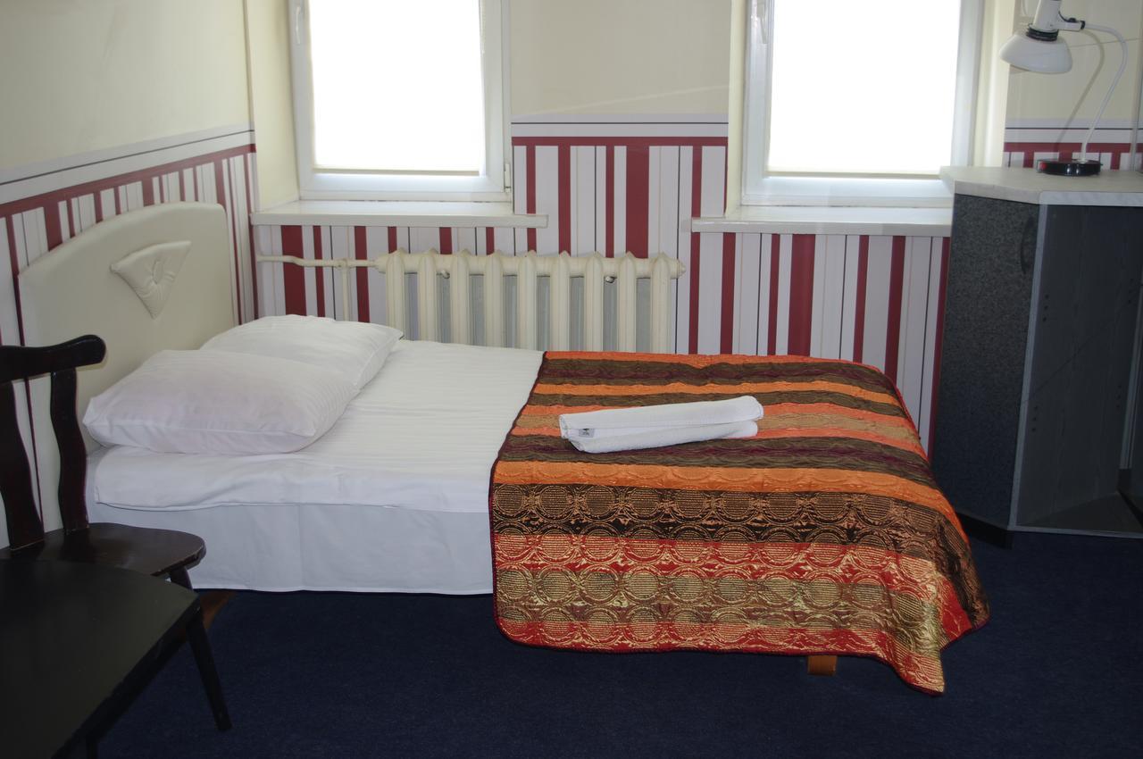 Vaivorykste Otel Šiauliai Dış mekan fotoğraf