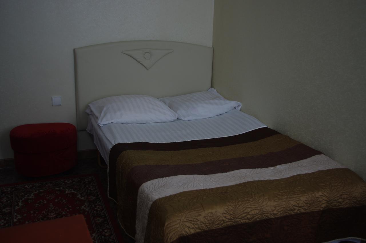 Vaivorykste Otel Šiauliai Dış mekan fotoğraf